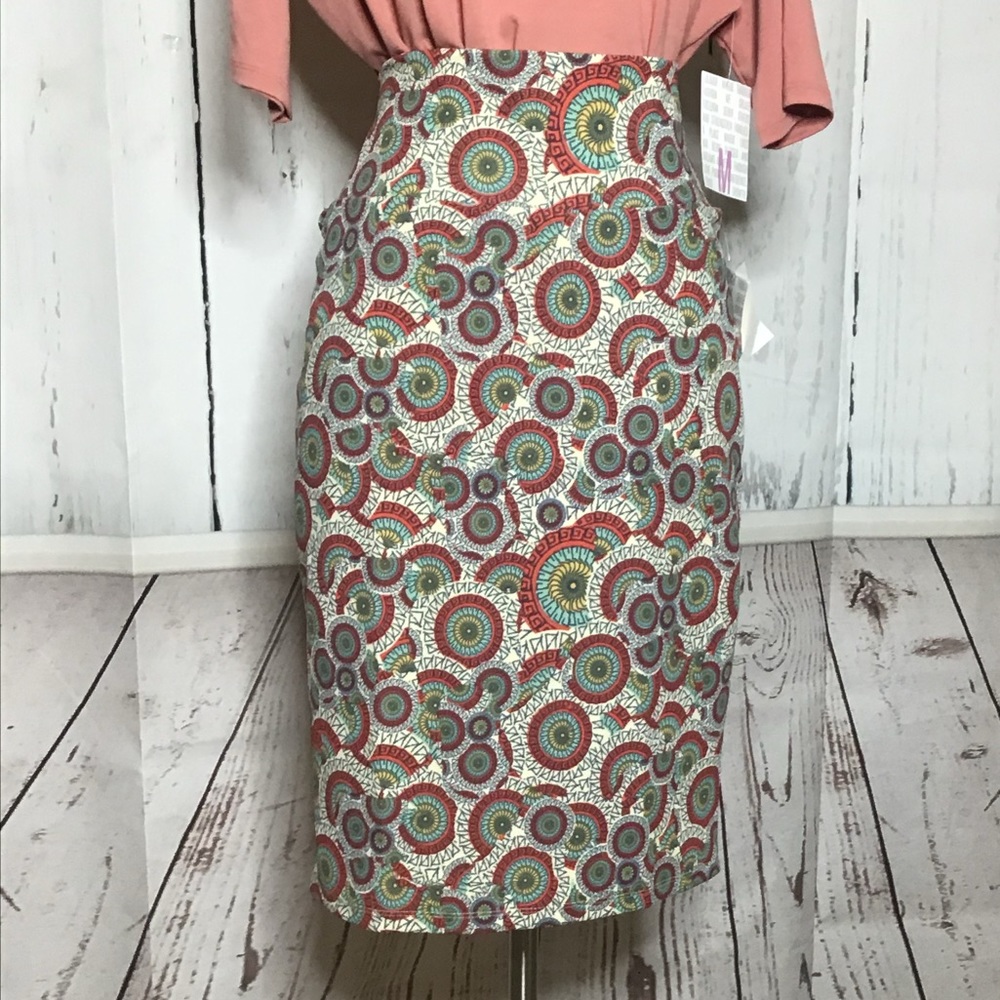 Lularoe Cassie Skirt - Picture 13 of 13